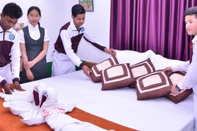 Housekeeping Lab